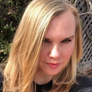 Meet your Posher, Lesta